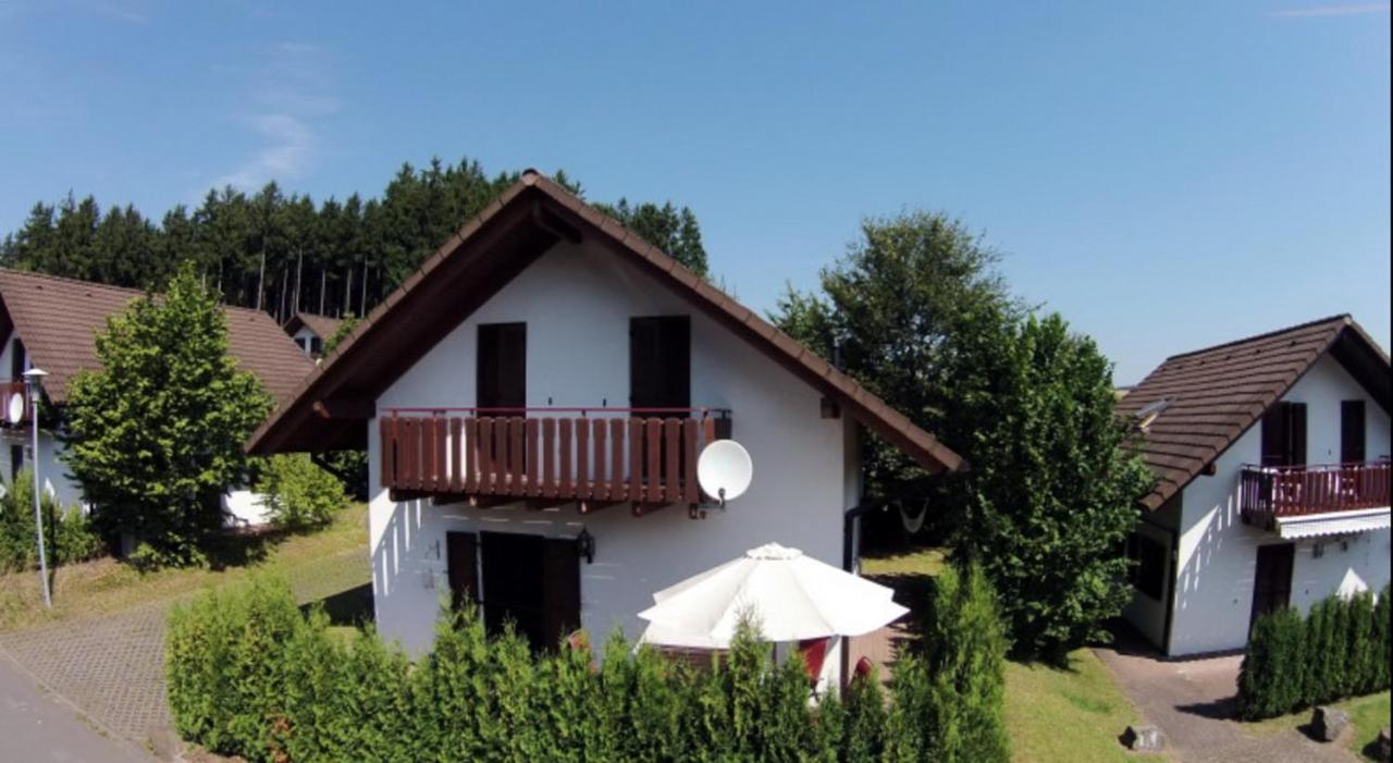 Seepark Kirchheim Ferienhaus Bei Diane Mit Sauna Zewnętrze zdjęcie